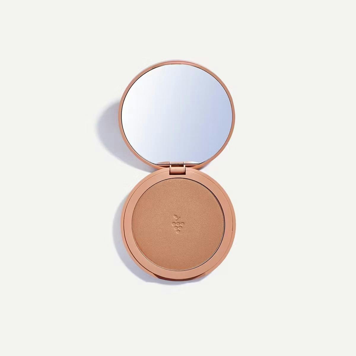 1_vinocrush_poudre_packshot_caudalie_copy